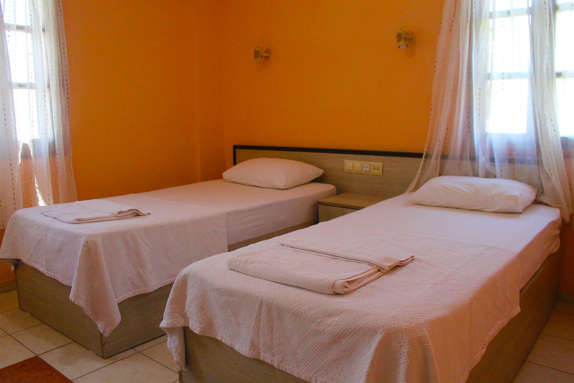 Carmina Hotel Ολουντενίζ Εξωτερικό φωτογραφία