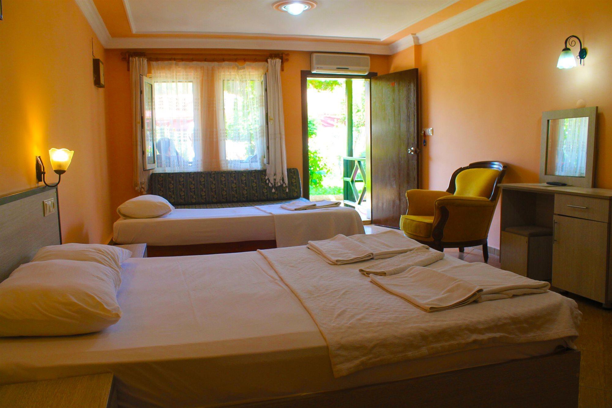 Carmina Hotel Ολουντενίζ Εξωτερικό φωτογραφία