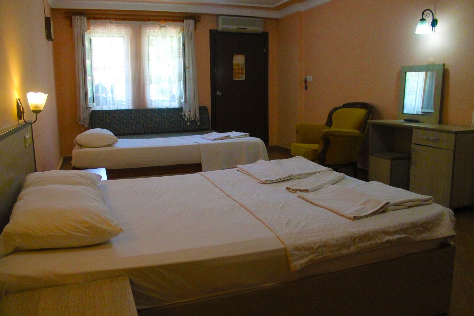 Carmina Hotel Ολουντενίζ Εξωτερικό φωτογραφία