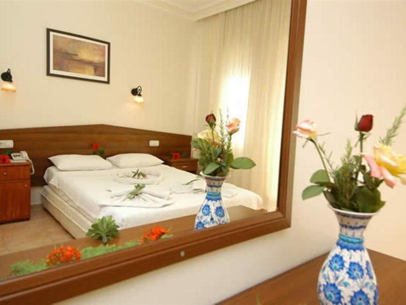 Carmina Hotel Ολουντενίζ Εξωτερικό φωτογραφία