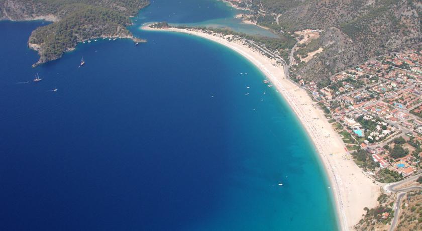 Carmina Hotel Ολουντενίζ Εξωτερικό φωτογραφία