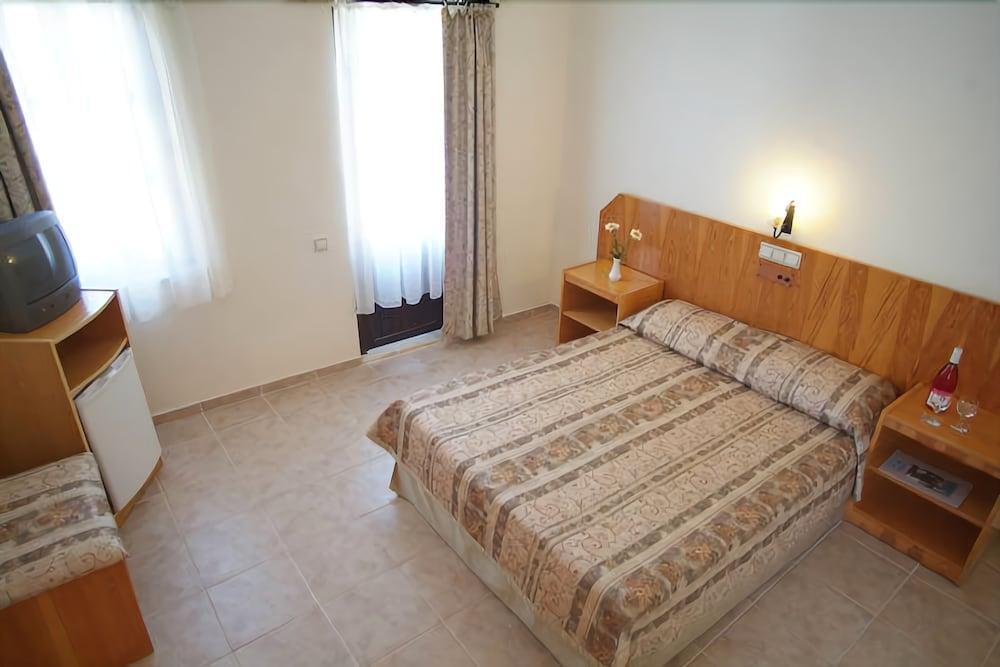Carmina Hotel Ολουντενίζ Εξωτερικό φωτογραφία